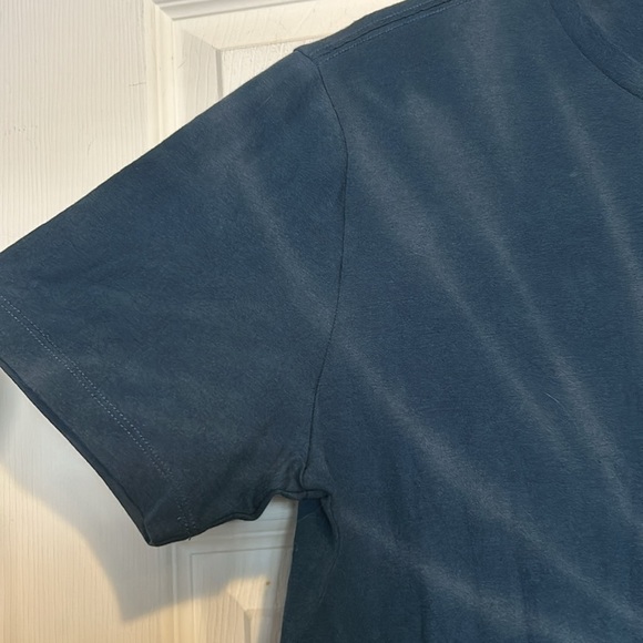 Gap Blue Tie Dye T-Shirt Size Medium - Picture 3 of 6